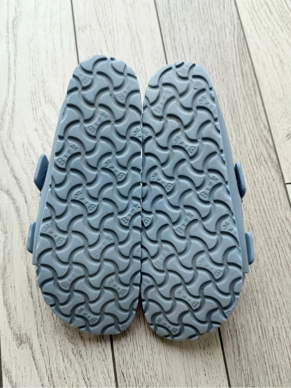 Women’s Birkenstock Arizona Blue Slide Sandals size 5-5 1/2